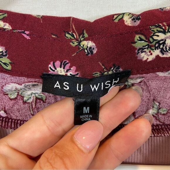 New with Tags Juniors' As U Wish Cropped Sweater Vest & Floral Shirtdress Set M - Picture 10 of 11